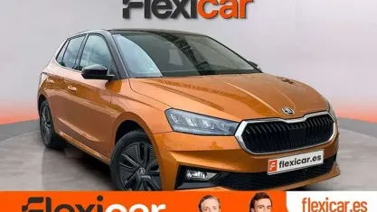 Usado Skoda Fabia Selection 116 CV (85 kW) 2025 Beige Utilitario