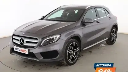 Usado Mercedes GLA200 AMG line 136 CV (100 kW) 2016 Gris SUV