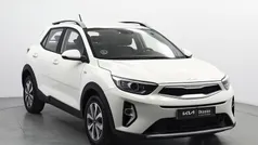 Blanco Usado 2022 Kia Stonic SUV | 12.990 € (Precio justo)