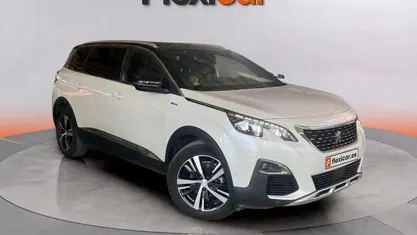 Usado Peugeot 5008 GT-line 151 CV (111 kW) 2017 Monovolumen