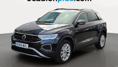 Usado VW T-Roc Life 150 CV (110 kW) 2024 Negro SUV