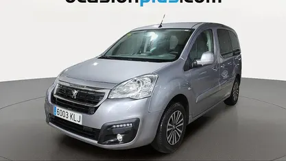 Usado Peugeot Partner Tepee Active 110 CV (80 kW) 2018 Gris Monovolumen