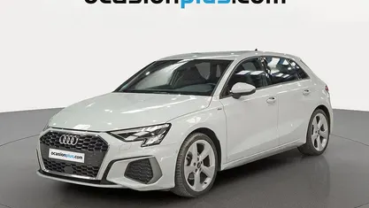 Käytetty Audi A3 Sportback S-Line 150 HP (110 kW) 2023 Valkoinen Viistoperä