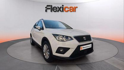 Käytetty Seat Arona Ecomotive 116 HP (85 kW) 2020 Valkoinen Katumaasturi
