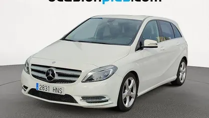 Blanco Usado 2013 Mercedes B200 Monovolumen | 12.190 € (Precio justo)