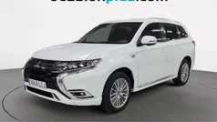 Blanco Usado 2019 Mitsubishi Outlander P-HEV SUV | 21.810 € (Precio justo)