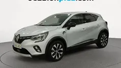 Gris plata Usado 2023 Renault Captur Techno SUV | 20.228 € (Precio justo)