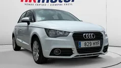 Blanco Usado 2014 Audi A1 Attraction Utilitario | 11.940 € (Precio justo)