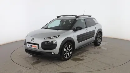 Plata Usado 2017 Citroën C4 Feel SUV | 7599 € (Super precio)