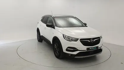 Blanco Usado 2021 Opel Grandland X Design Edition SUV | 15.900 € (Buen precio)