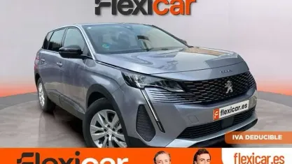 Käytetty Peugeot 5008 Active 136 HP (100 kW) 2024 Harmaa Katumaasturi