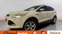Blanco Usado 2015 Ford Kuga Titanium SUV | 13.490 € (Precio justo)