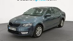 Gris Usado 2015 Skoda Octavia Ambition Berlina | 11.900 € (Precio justo)