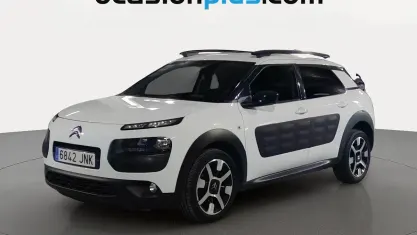 Usado Citroën C4 Cactus Shine 100 CV (73 kW) 2016 Blanco Utilitario