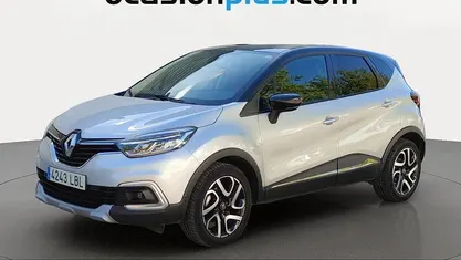 Usado Renault Captur Zen 131 CV (96 kW) 2019 Gris plata SUV