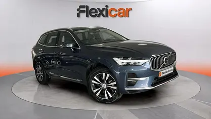 Usado Volvo XC60 Core 351 CV (258 kW) 2023 Azul SUV