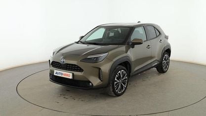 Używany Toyota Yaris Cross Style 116 KM (85 kW) 2022 Zielony SUV