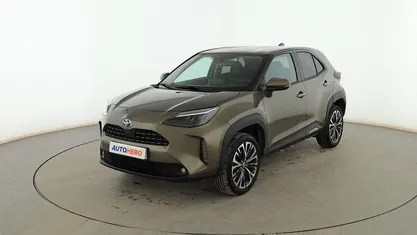 Usado Toyota Yaris Cross Style 116 CV (85 kW) 2022 Verde SUV