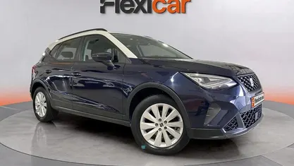 Usado Seat Arona Style 110 CV (80 kW) 2022 SUV