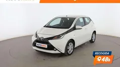 Usado 2015 Toyota Aygo X-play Utilitario | 10.999 € (Precio justo)