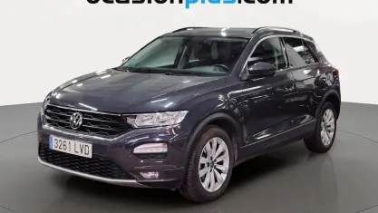 Usado VW T-Roc Advance 110 CV (80 kW) 2021 Gris SUV