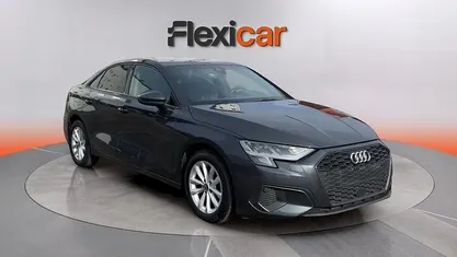 Usado Audi A3 Premium 110 CV (80 kW) 2021 Gris Berlina