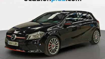 Usado Mercedes A200 Urban 136 CV (100 kW) 2016 Negro Utilitario