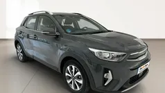 Usado 2021 Kia Stonic SUV | 17.900 € (Precio justo)