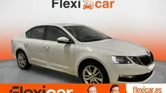 Blanco Usado 2019 Skoda Octavia Active Berlina | 14.490 € (Precio justo)