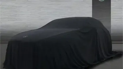 Usado Mercedes C300e 313 HP (230 kW) 2025 Carrinha