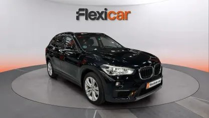 Usado BMW X1 140 CV (102 kW) 2019 Negro SUV