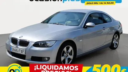 Usado BMW 325 218 CV (160 kW) 2007 Gris Coupe