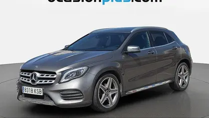 Käytetty Mercedes GLA200 AMG 136 HP (100 kW) 2018 Harmaa Katumaasturi