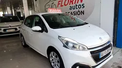 Blanco Usado 2019 Peugeot 208 Active Utilitario | 10.500 € (Precio justo)