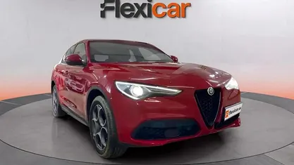 Usado Alfa Romeo Stelvio Sprint 200 CV (147 kW) 2022 Rojo SUV