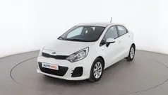 Blanco Usado 2016 Kia Rio Utilitario | 9899 € (Precio justo)