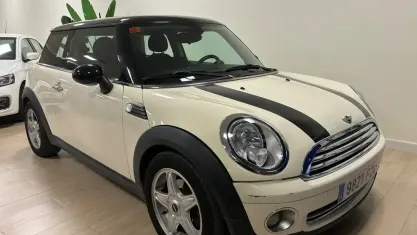 Usado Mini Cooper 120 CV (88 kW) 2008 Beige Utilitario