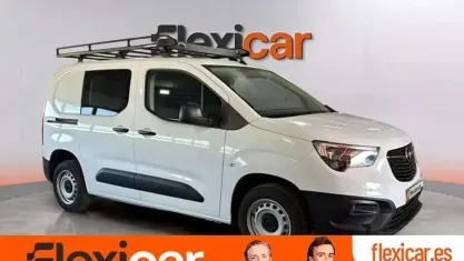 Usado Opel Combo 102 CV (75 kW) 2022 Blanco Monovolumen
