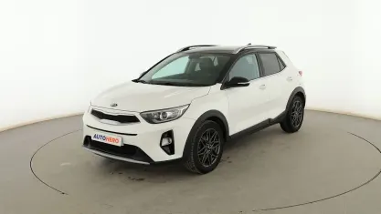 Usado Kia Stonic 120 CV (88 kW) 2020 Blanco SUV
