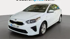 Blanco Usado 2021 Kia Ceed Utilitario | 13.900 € (Buen precio)