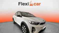 Usado 2021 Kia Stonic SUV | 15.490 € (Precio justo)