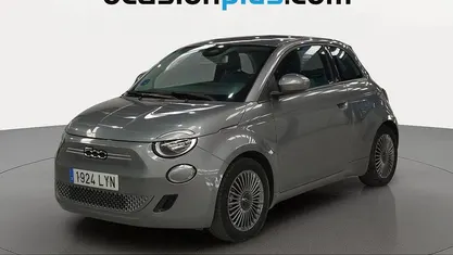 Usado Fiat 500e Icon 86 kW (118 CV) 2022 Gris Utilitario