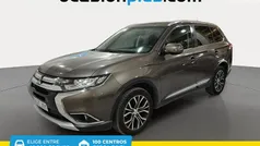 Marrón Usado 2016 Mitsubishi Outlander Motion SUV | 14.950 € (Precio justo)