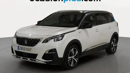 Usado Peugeot 5008 GT-line 130 CV (95 kW) 2018 Blanco SUV