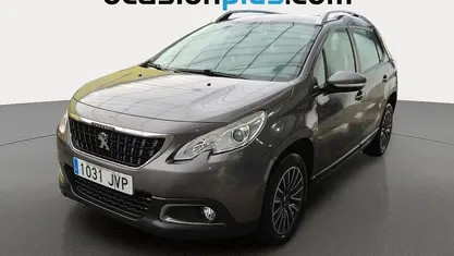 Gris plata Usado 2016 Peugeot 2008 Active SUV | 8658 € (Buen precio)