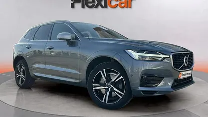 Usado Volvo XC60 R-Design 190 CV (139 kW) 2019 Gris SUV