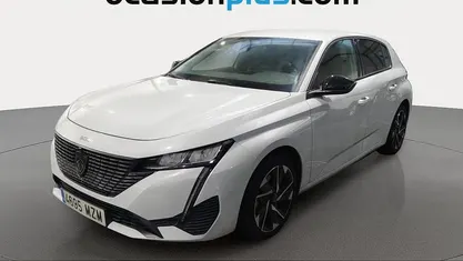 Usado Peugeot 308 Allure 136 CV (100 kW) 2025 Blanco Utilitario