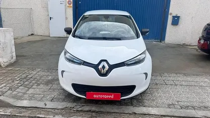 Usado Renault Zoe Life 66 kW (90 CV) 2019 Blanco Utilitario