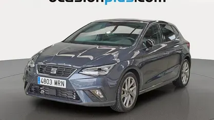 Gris Usado 2024 Seat Ibiza FR Utilitario | 19.900 € (Precio justo)