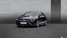 Usado 2023 Mercedes CLA200 Shooting Brake Familiar | 33.900 € (Precio justo)